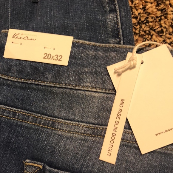 KanCan Mid Rise Slim Bootcut Jeans with Stretch | NWT! - Picture 5 of 6